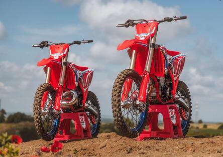 Beta presenta la nuova linea RX my26: arrivano la 250 e la 350 2 tempi