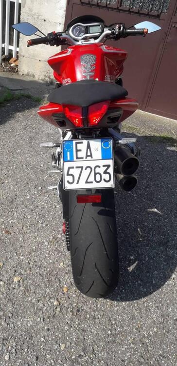 MV Agusta Brutale 1090 R (2012 - 15) (4)