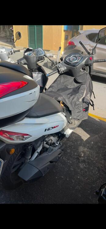 Sym HD 300 (2021 - 25) (4)