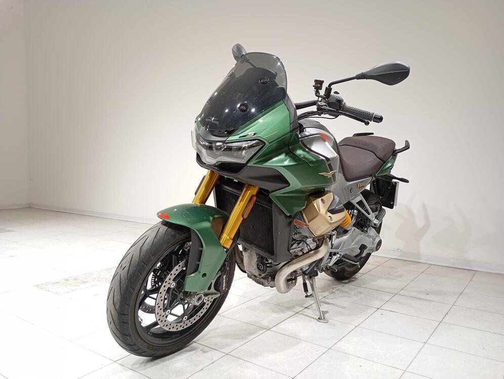Moto Guzzi V100 Mandello (2022 - 24)