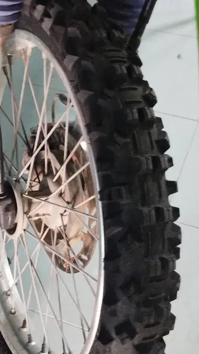 Kawasaki KLX 250 R usata
