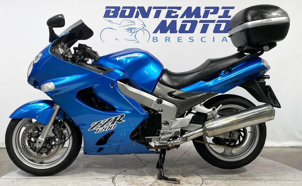 Kawasaki ZZR 1200 (2002 - 05) (2)