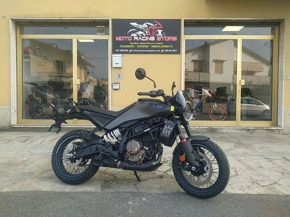 Husqvarna Svartpilen 401 (2024 - 25)