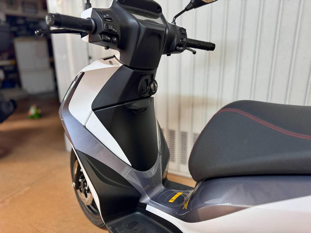 Morbidelli SC125LX (2024 - 25) (5)