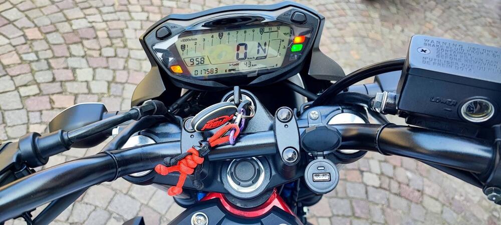 Suzuki SV650 (2021 - 24) (5)