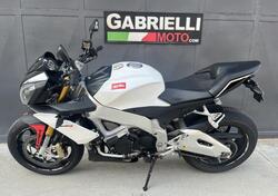 Aprilia Tuono V4 R (2011 - 15) usata