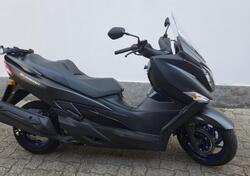 Suzuki Burgman 400 (2022 - 24) usata