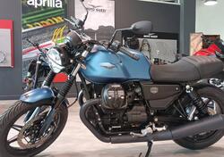 Moto Guzzi V7 Stone (2025) usata
