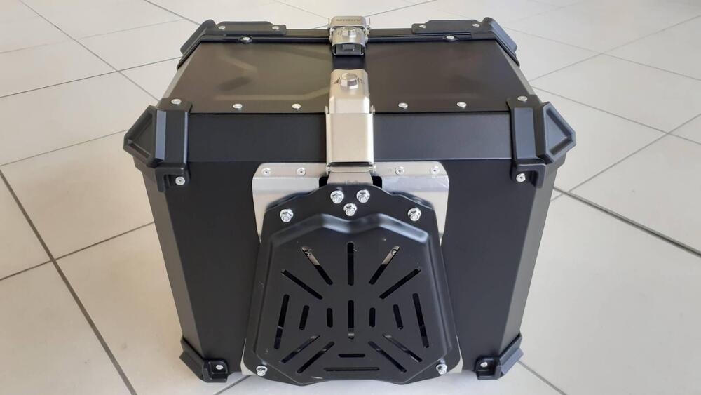 Bauletto universale 55 Lt. Mogiv (3)