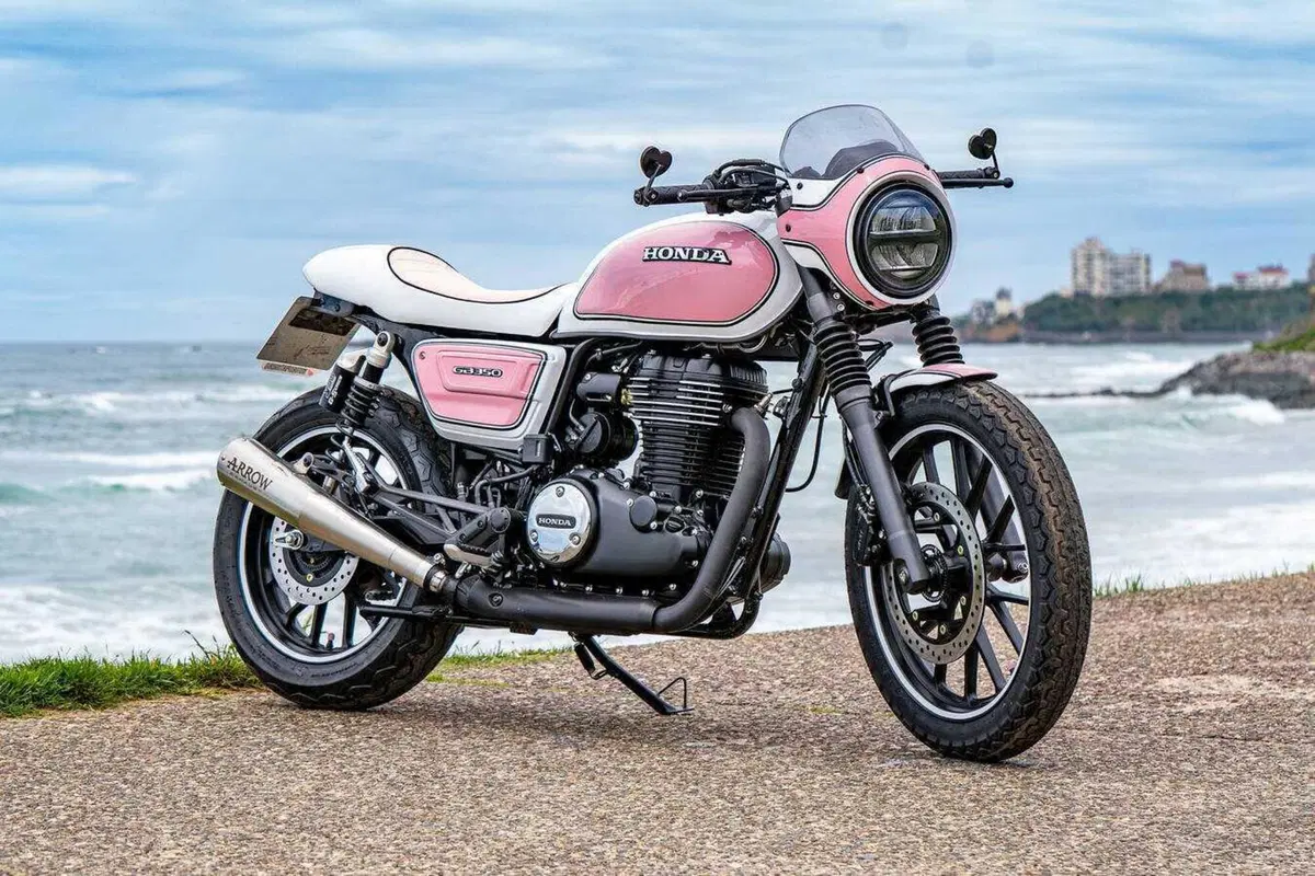 Honda Customs 2025: la GB350S si "trasforma" al festival Wheels and Waves [GALLERY] (7)