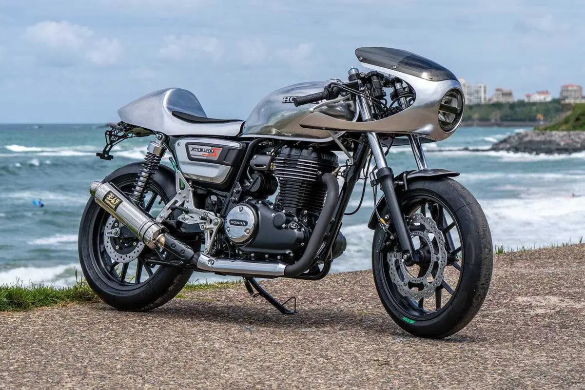 Honda Customs 2025: la GB350S si "trasforma" al festival Wheels and Waves [GALLERY] (9)