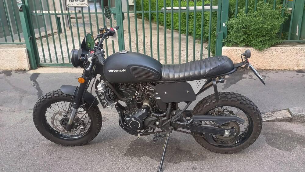 Vervemoto Tracker 250i (2019 - 24) (2)