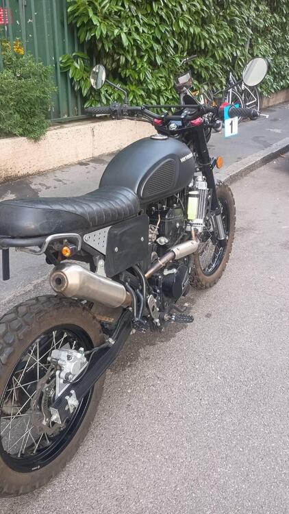Vervemoto Tracker 250i (2019 - 24) (3)
