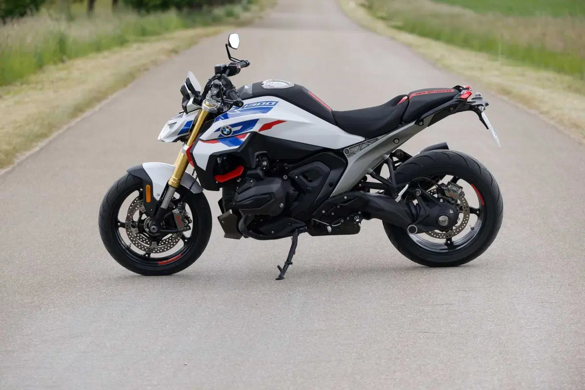 Perché la BMW R 1300 R mi ha deluso? Il TEST [VIDEO] (4)