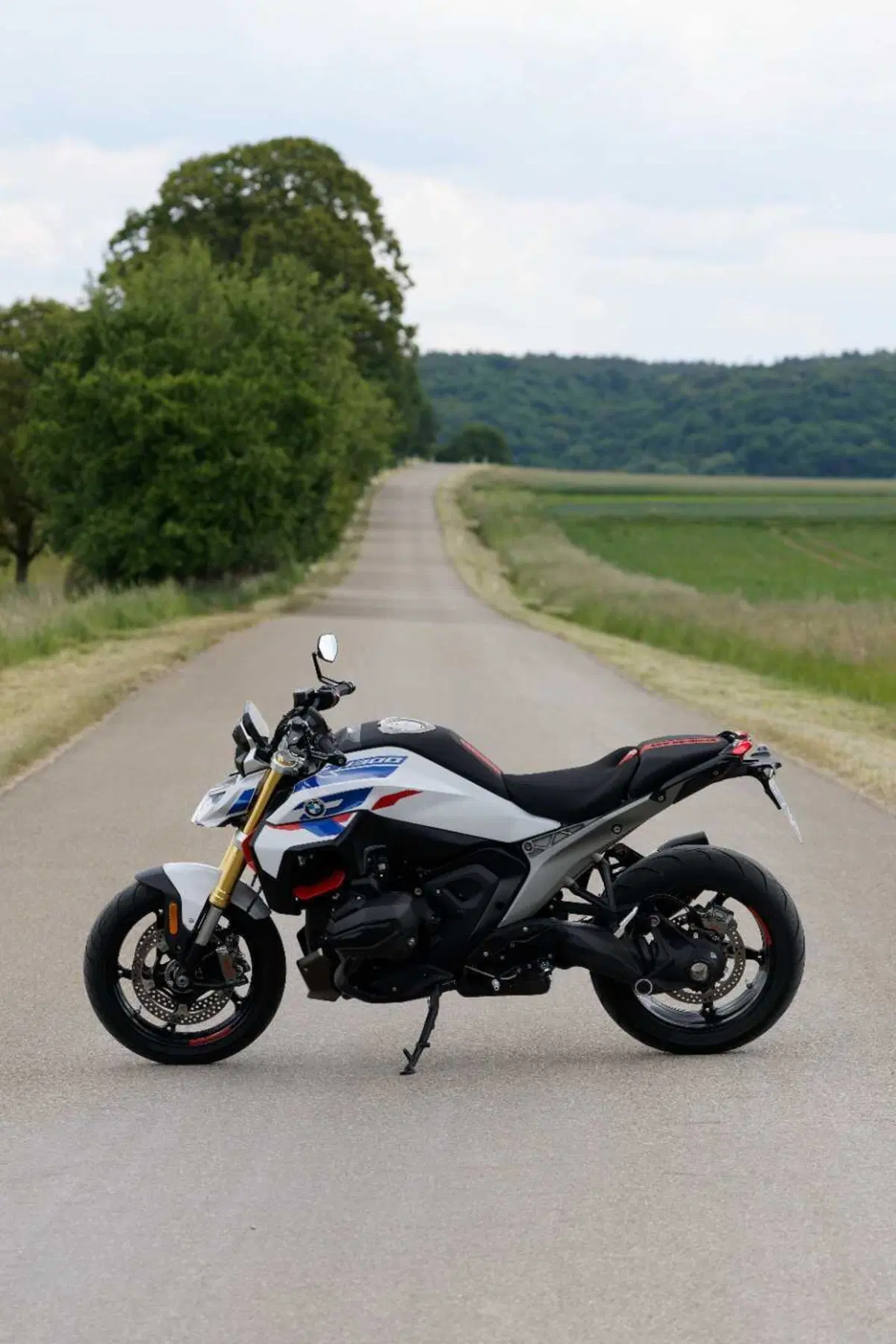 Perché la BMW R 1300 R mi ha deluso? Il TEST [VIDEO] (6)