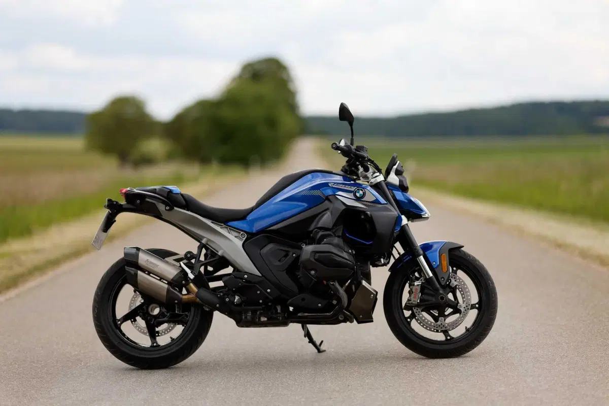 Perché la BMW R 1300 R mi ha deluso? Il TEST [VIDEO] (9)