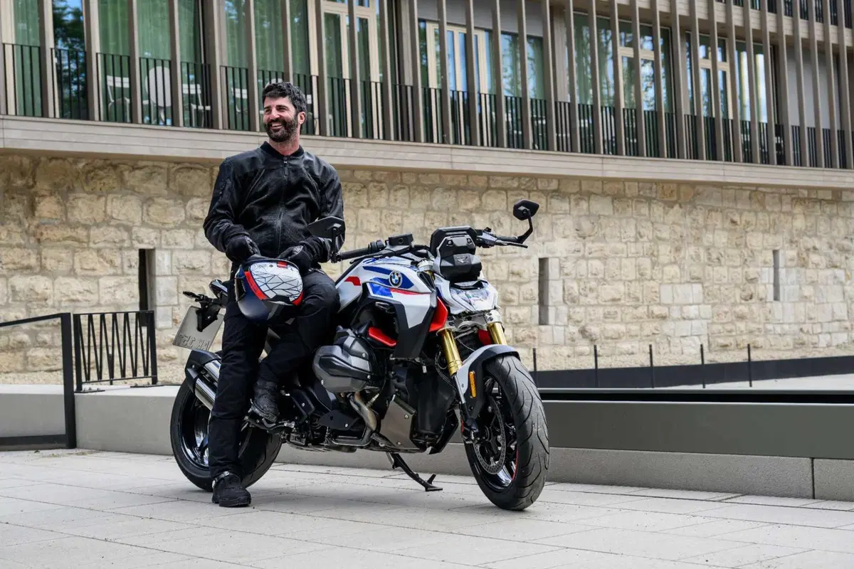 Perché la BMW R 1300 R mi ha deluso? Il TEST [VIDEO] (25)