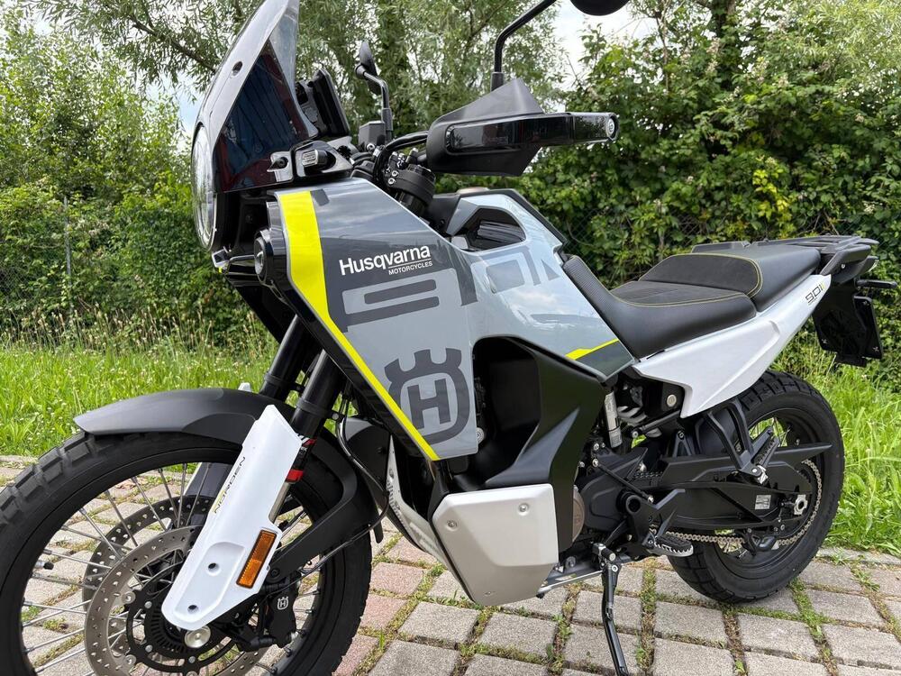 Husqvarna Norden 901 (2022 - 25) (5)