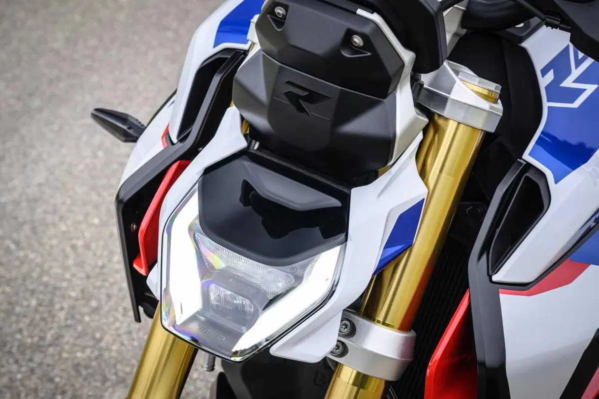 Perché la BMW R 1300 R mi ha deluso? Il TEST [VIDEO] (59)