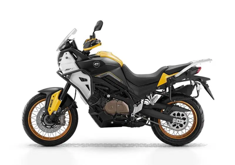 QJ Motor SVT 650 SVT 650 X (2024) (6)