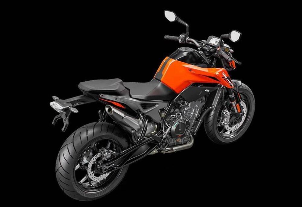 KTM 790 Duke L (2023 - 24) (4)