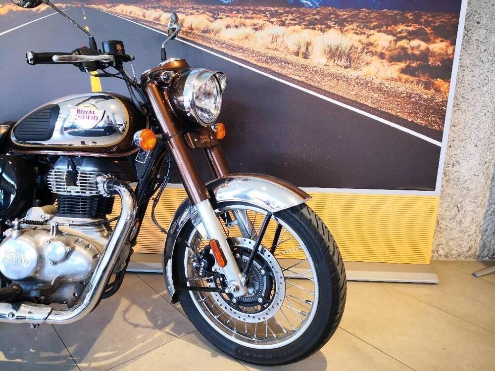 Royal Enfield Classic 350 (2021 - 25) (4)