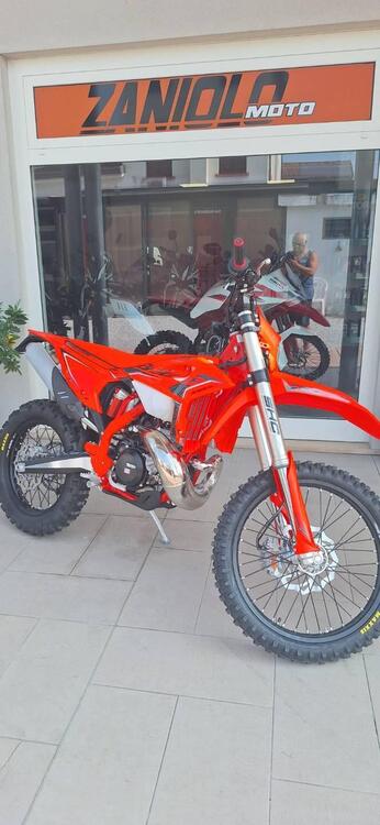 Betamotor RR X-PRO 300 2T Enduro (2026)