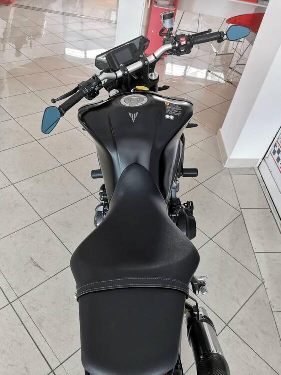 Yamaha MT-09 SP (2021 - 23) (4)