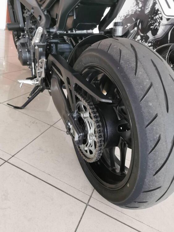 Yamaha MT-09 SP (2021 - 23) (5)