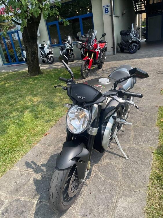 MV Agusta Brutale 675 EAS (2011 - 14) (2)