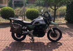 Moto Guzzi V85 TT Centenario (2021 - 22) usata