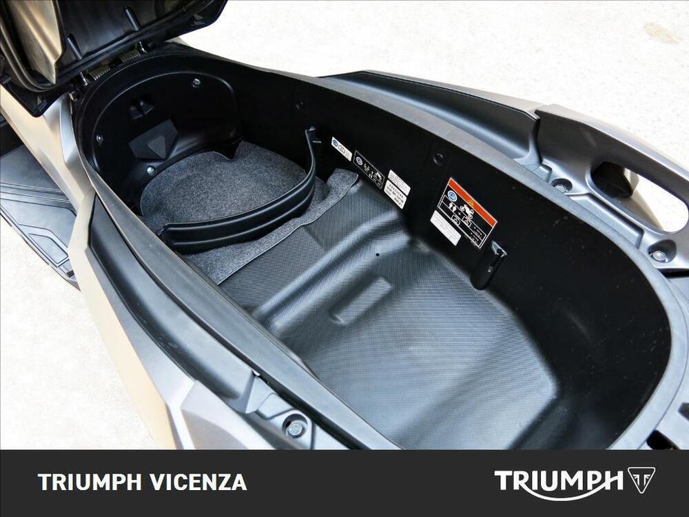 Honda ADV 350 (2022 - 24) (5)