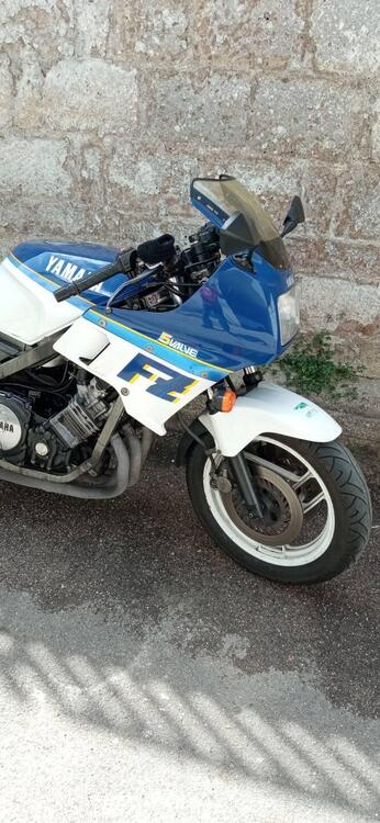 Yamaha FZ 750 (1985 - 88) (3)