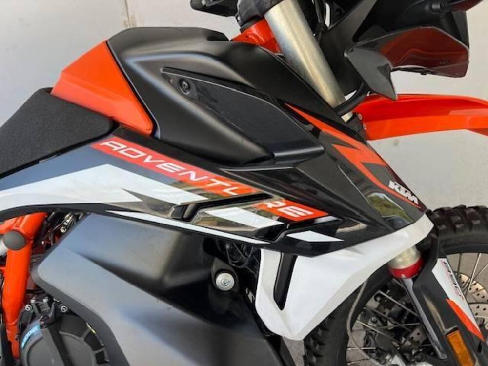KTM 890 Adventure R (2021) (2)