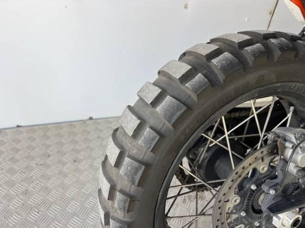 KTM 890 Adventure R (2021) (3)