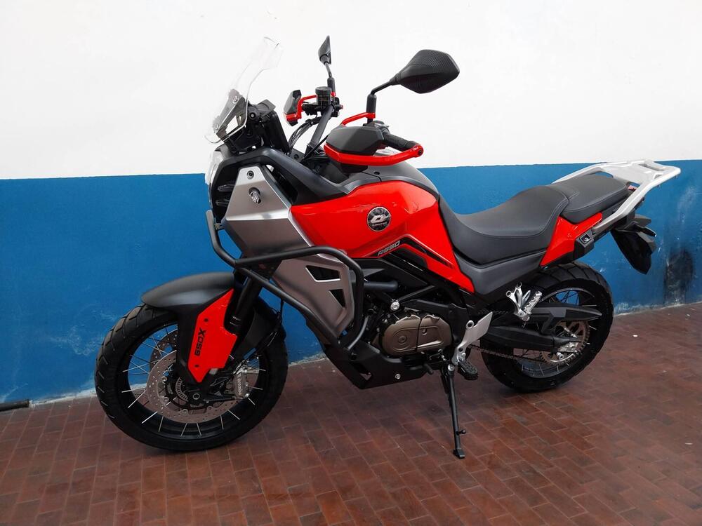 QJ Motor SVT 650 X (2025)