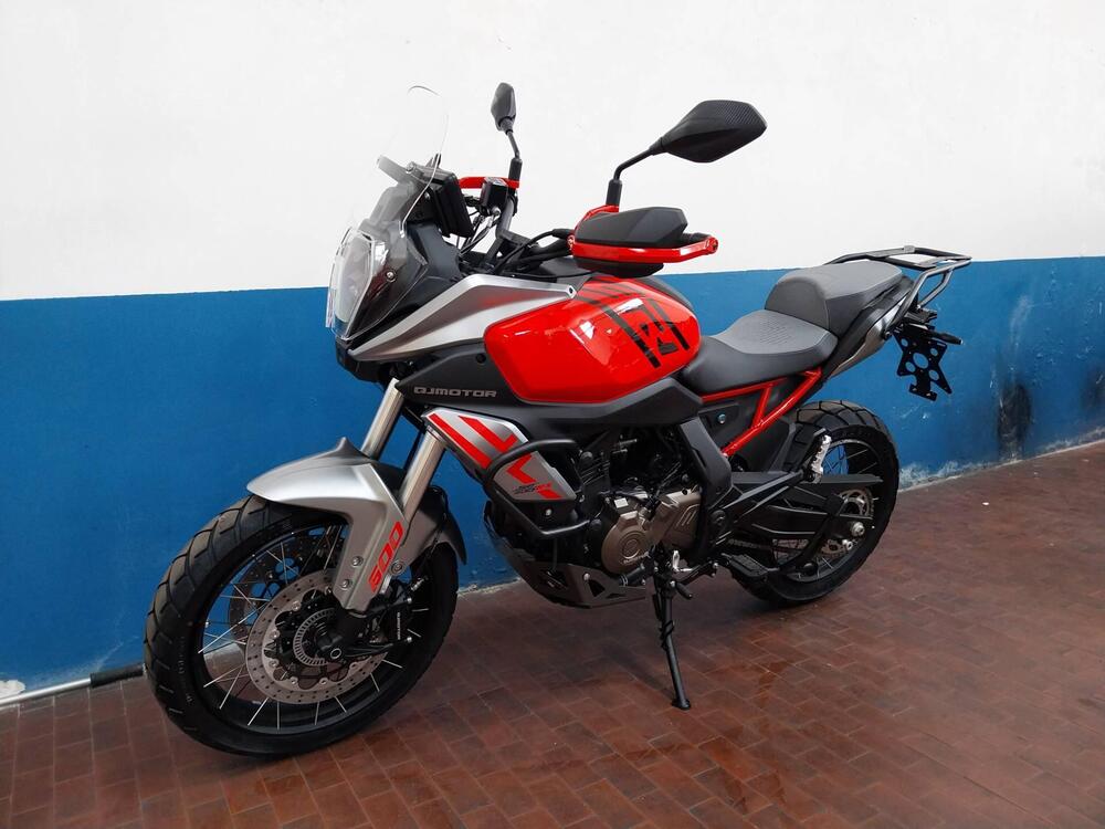 QJ Motor SRT 600 SX (2024 - 25)