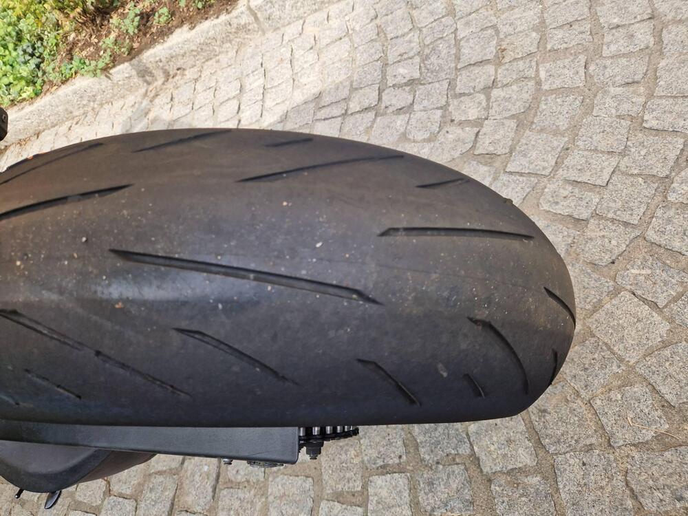 KTM 1290 Super Duke R (2020) (4)