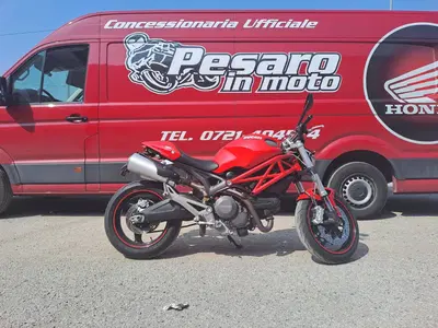 Ducati Monster 696 ABS (2009 - 14) usata