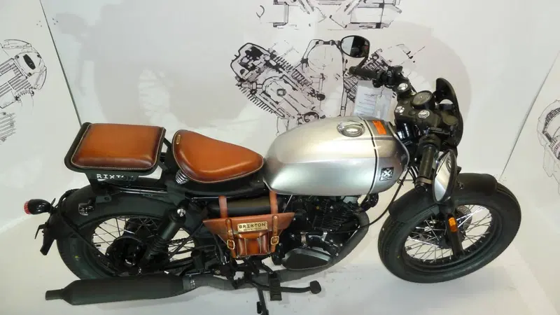 Brixton Motorcycles Rayburn 125 (2021 - 26) (6)