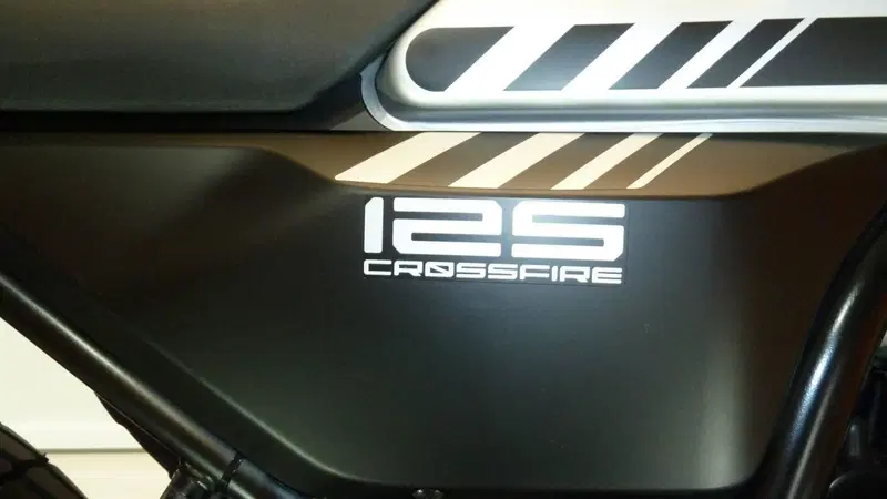 Brixton Motorcycles Crossfire 125 (2023 - 26) (2)