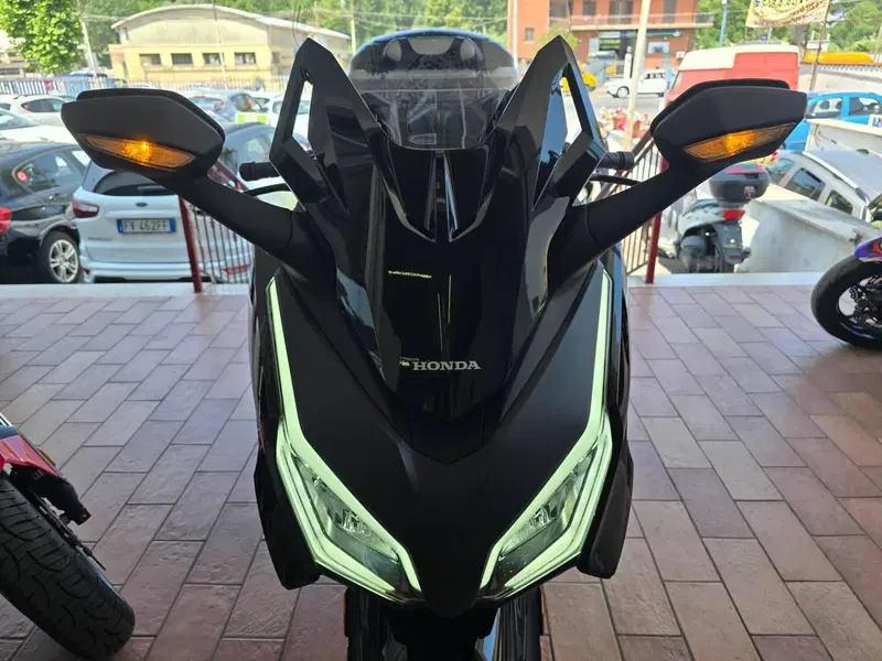 Honda Forza 350 (2025 - 26) (2)