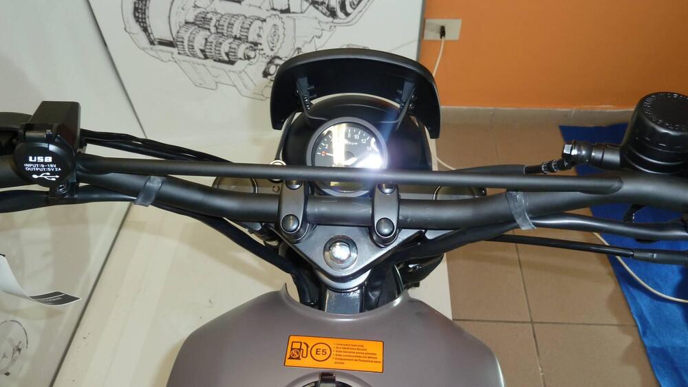 Brixton Motorcycles Felsberg 125 CBS (2021 - 25) (5)