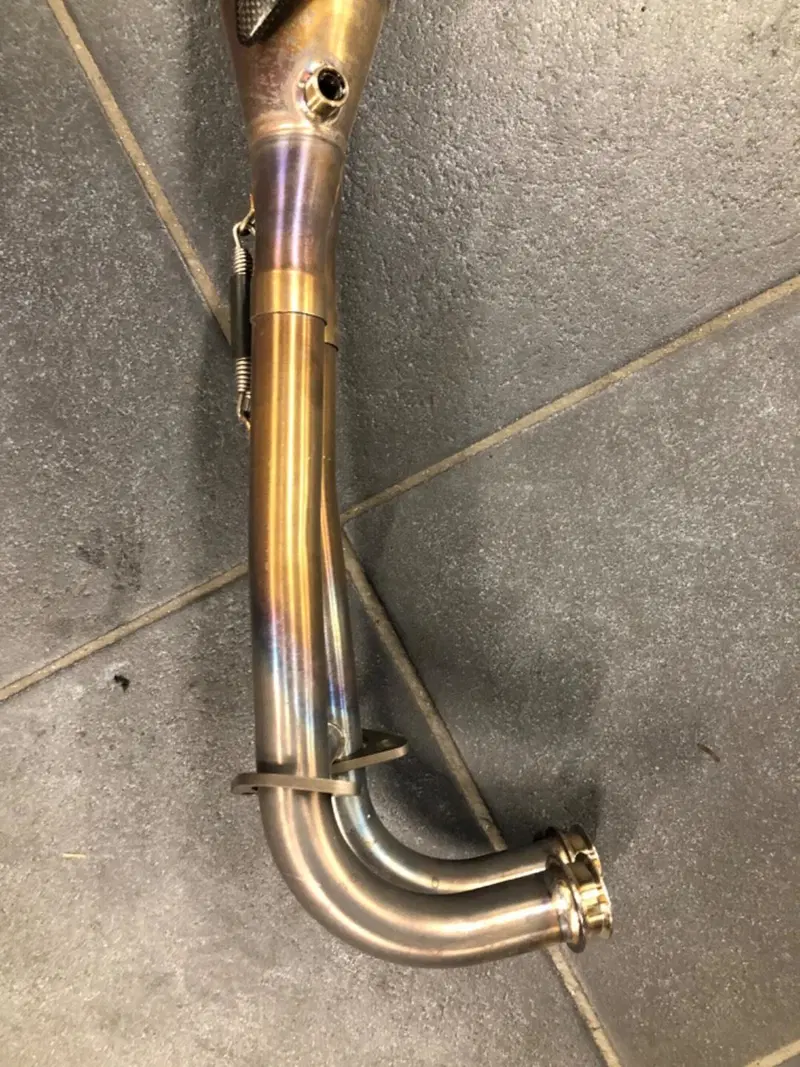 Scarico completo Akrapovic TMAX560 (3)