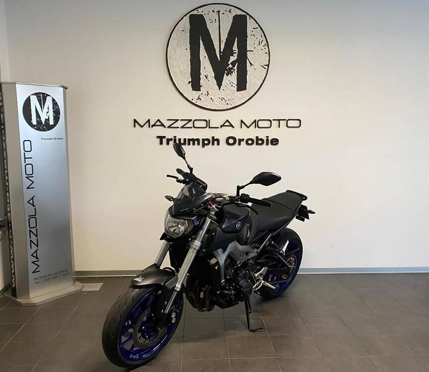 Yamaha MT-09 (2013 - 15) (4)