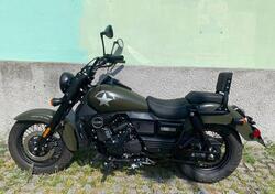 Um Italia Renegade Commando 300 (2023 - 24) usata