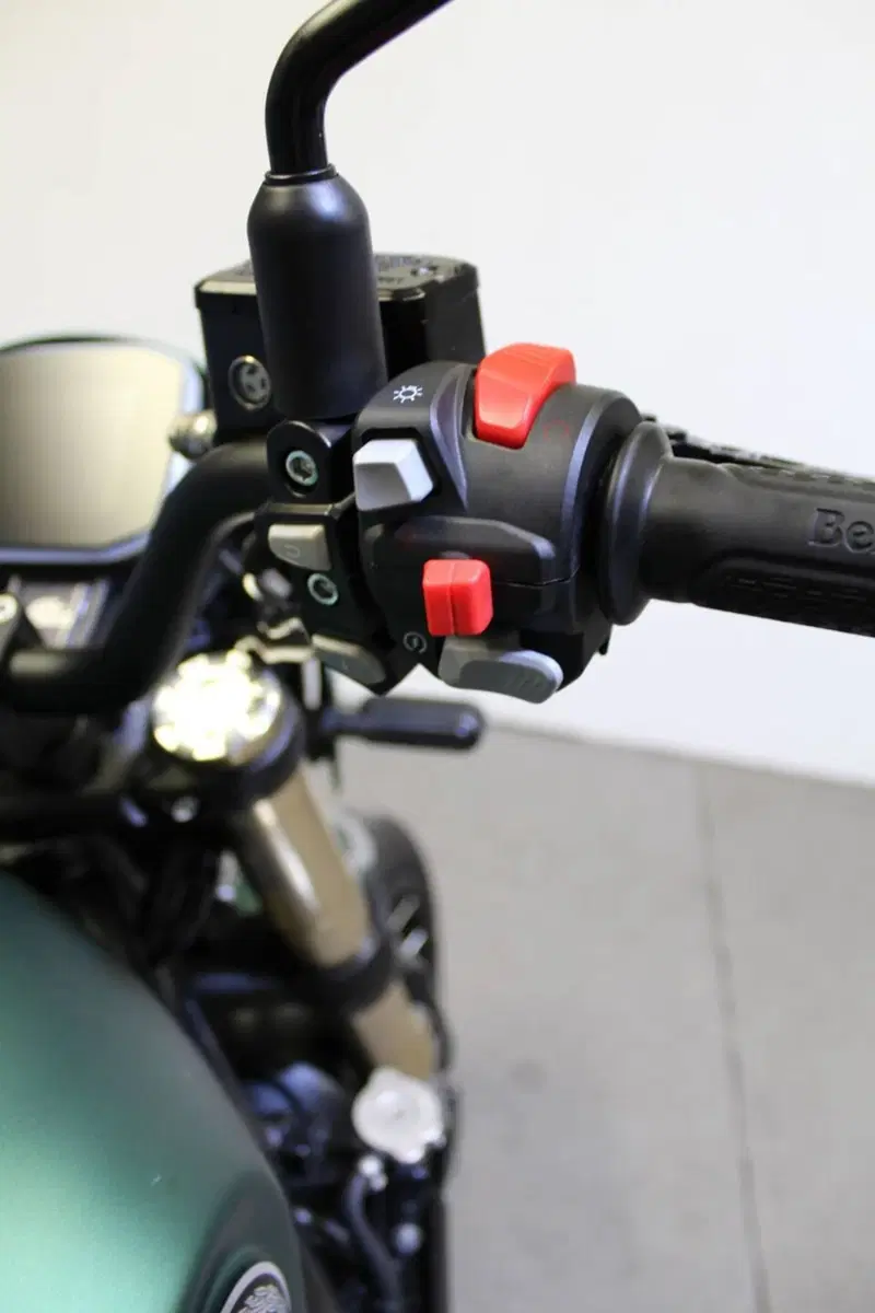 Benelli Leoncino 800 Trail (2022 - 26) (11)