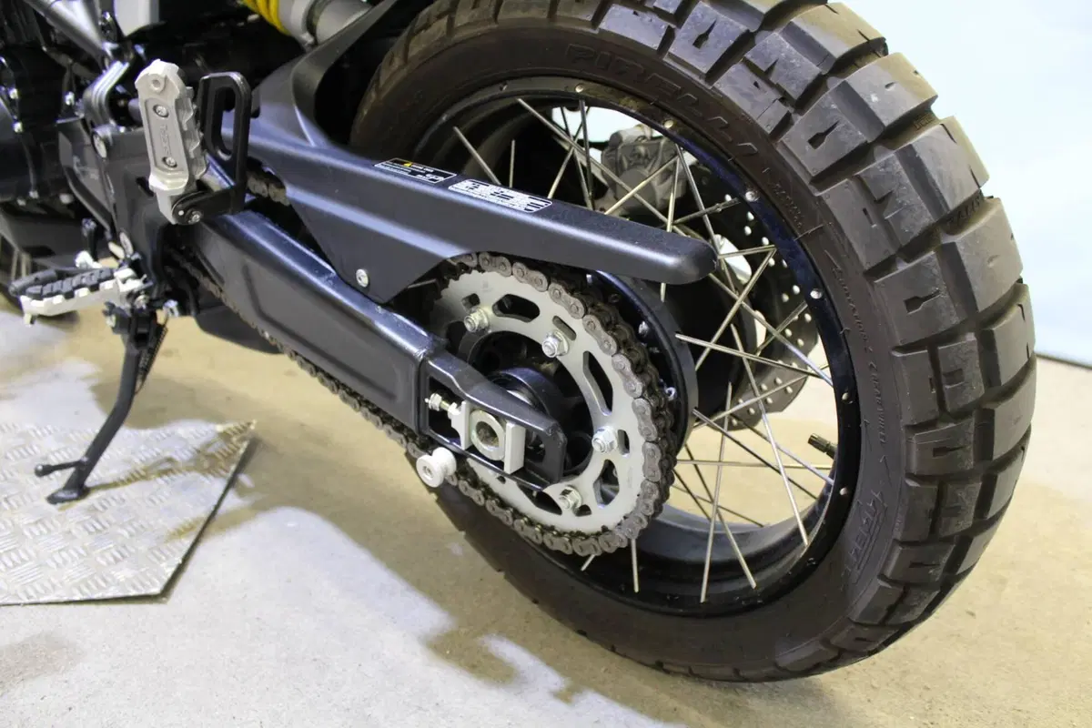 Benelli Leoncino 800 Trail (2022 - 26) (15)