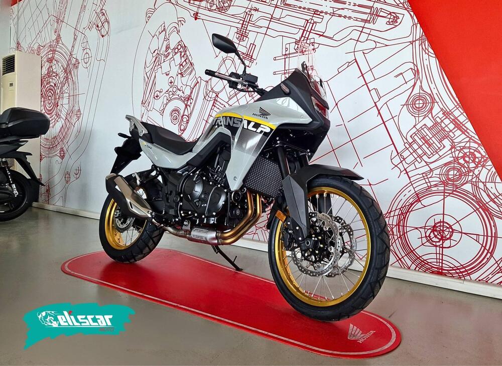Honda Transalp XL750 (2025) (2)