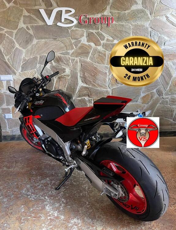 Aprilia Tuono V4 Factory (2021 - 24) (4)